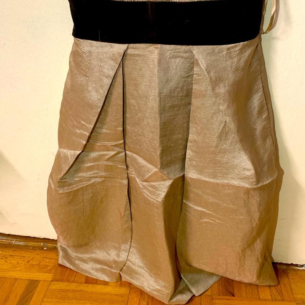 strapless gold dress with dark brown velvet belt
